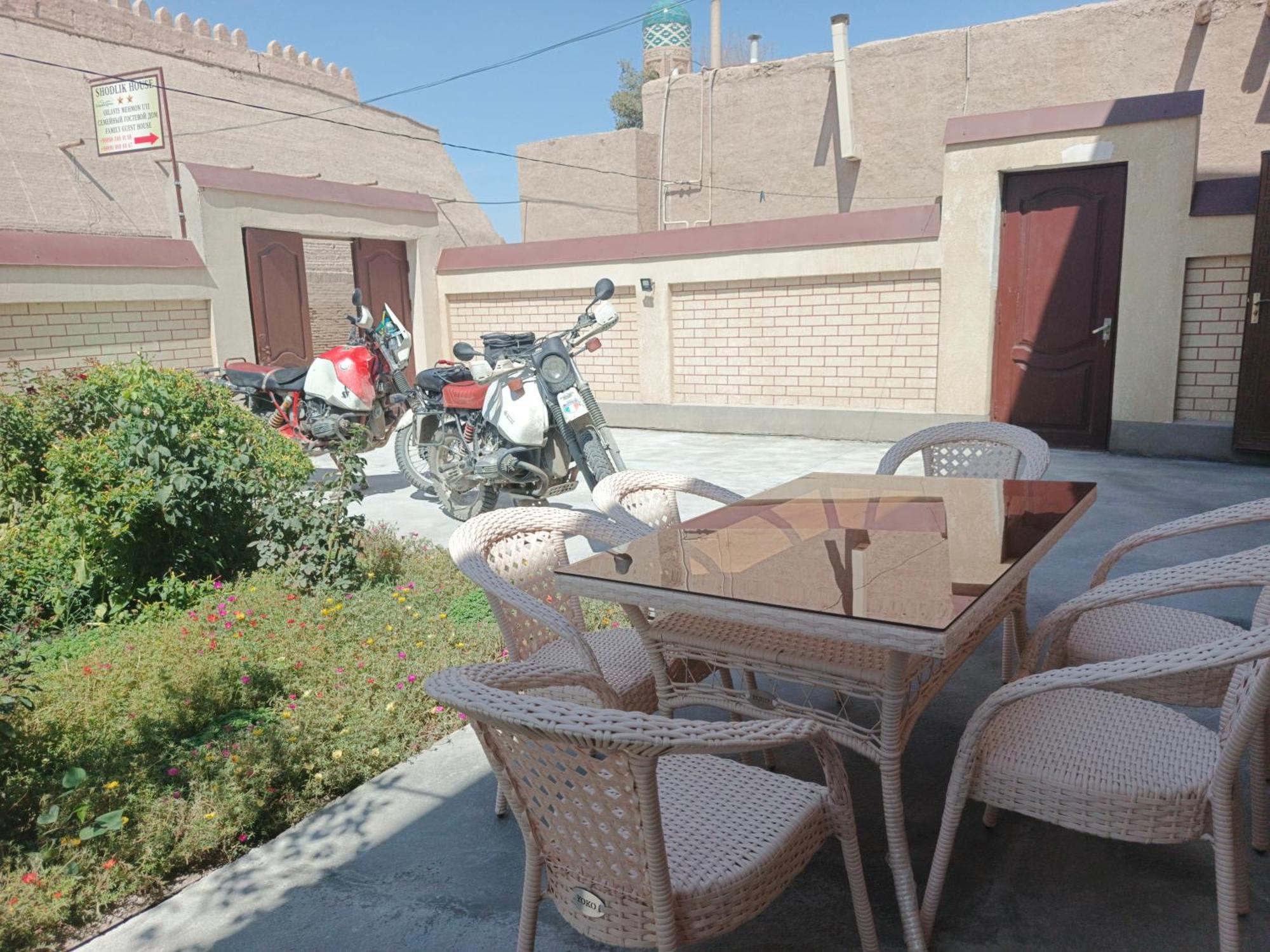Shodlik Guest House خيوة المظهر الخارجي الصورة